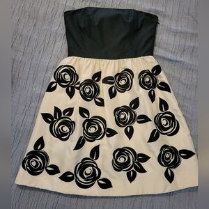 White House Black Market Strapless Dress Roses Black & Cream